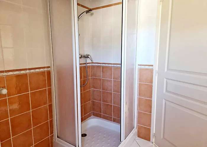 De Saint-gervais * Saint-Symphorien-de-Thenieres